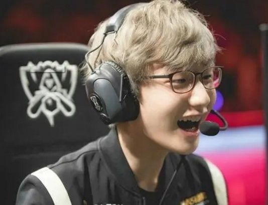 国足期待神 国足期待神