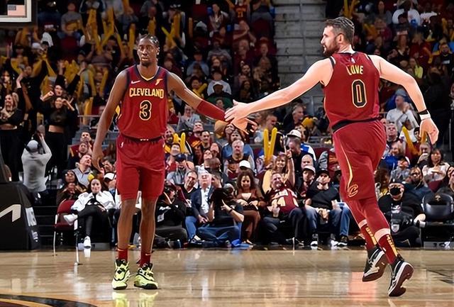 在这场斗争 在这场斗争