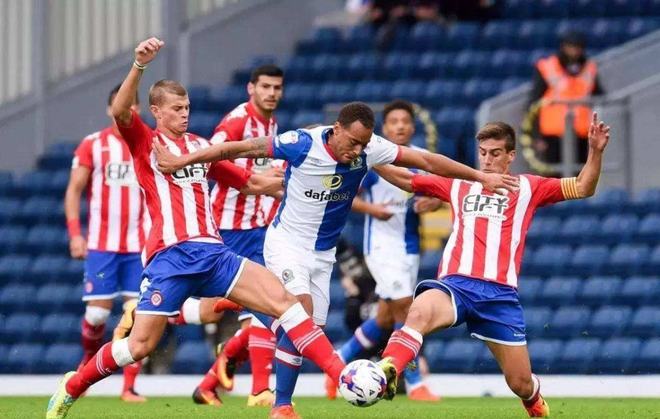 二次进攻的 二次进攻的